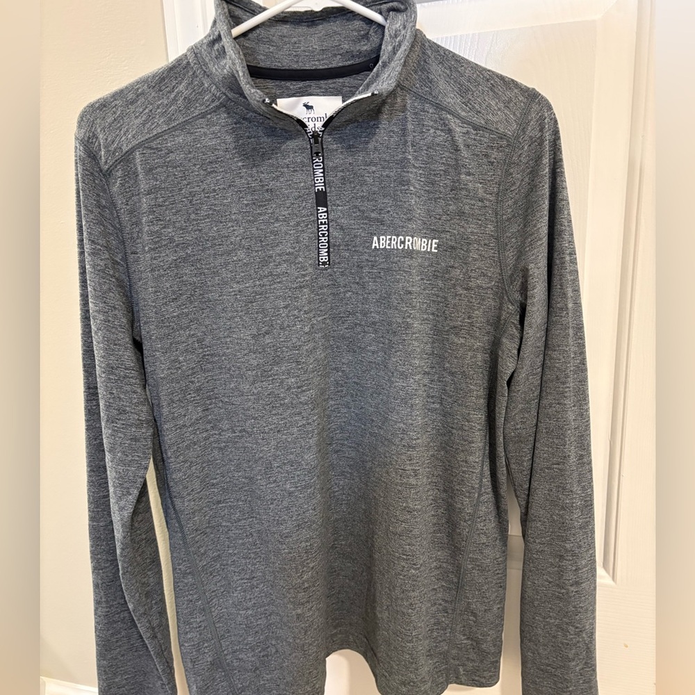Abercrombie Kids Gray Long Sleeve Shirt